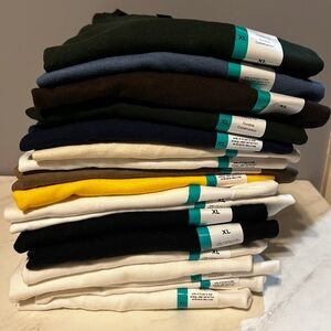 Bundle of 18 - Gildan 100% Cotton Short Sleeve Tees - Assorted Colors